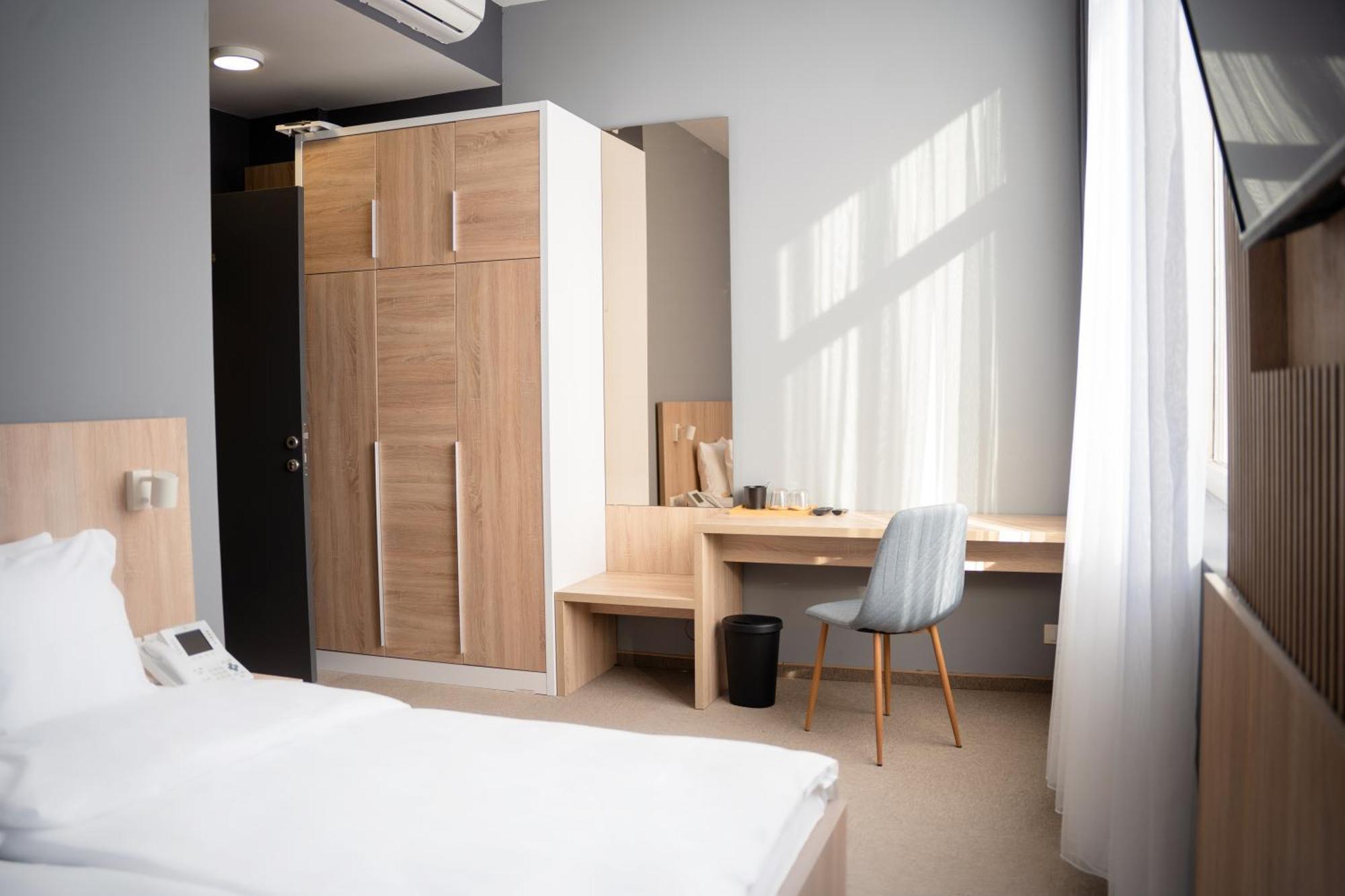 Olivia Rooms Белград Екстериор снимка