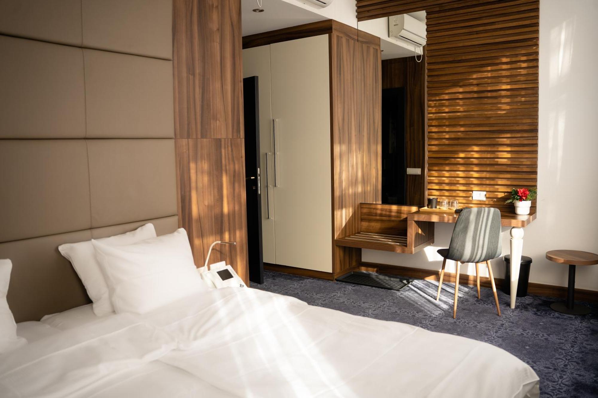 Olivia Rooms Белград Екстериор снимка
